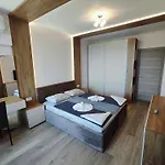 Europroperties Skyline Διαμέρισμα