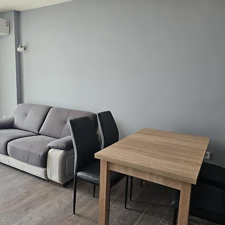 Europroperties Skyline * Warna