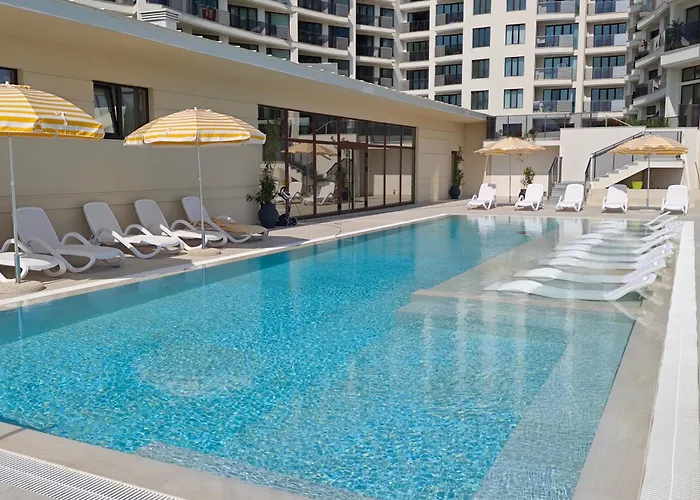 Europroperties Skyline Lägenhet