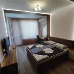 Europroperties Skyline 公寓 瓦爾納
