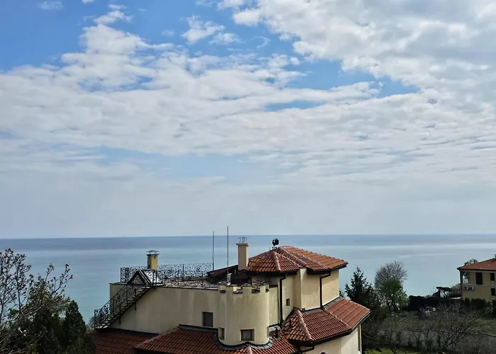 Apartment Europroperties Skyline