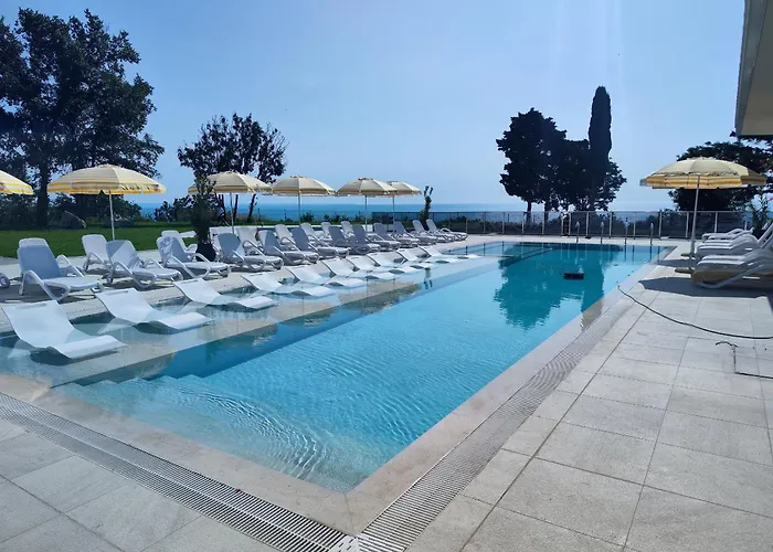 Apartment Europroperties Skyline